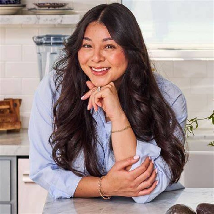 Unlock The Secrets Of Edith Galvez's Net Worth