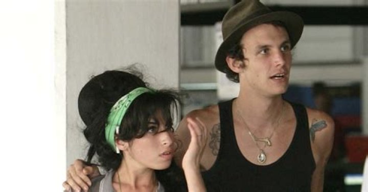 Unraveling The Connection Between Sarah Aspin And Amy Winehouse