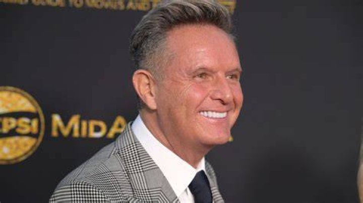 Unveiling Mark Burnett's Net Worth: Secrets Of A TV Tycoon