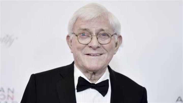Unveiling Phil Donahue's Net Worth And The Secrets Of His Enduring Marriage