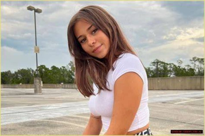 Unveiling Sophie Rain The Rising Star of OnlyFans