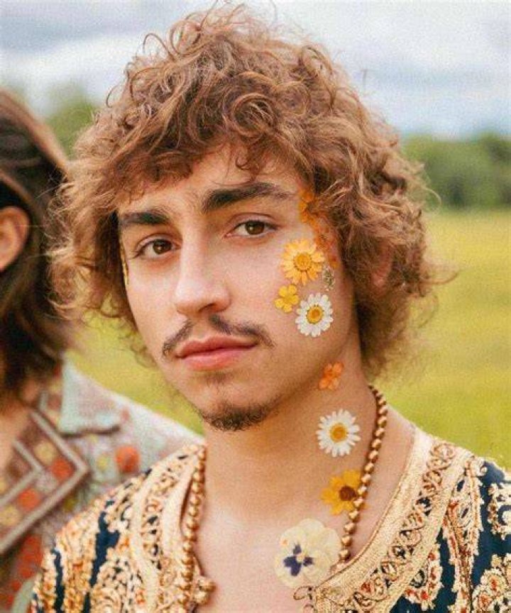 Unveiling The Age And Story Behind Greta Van Fleet's Lead Singer