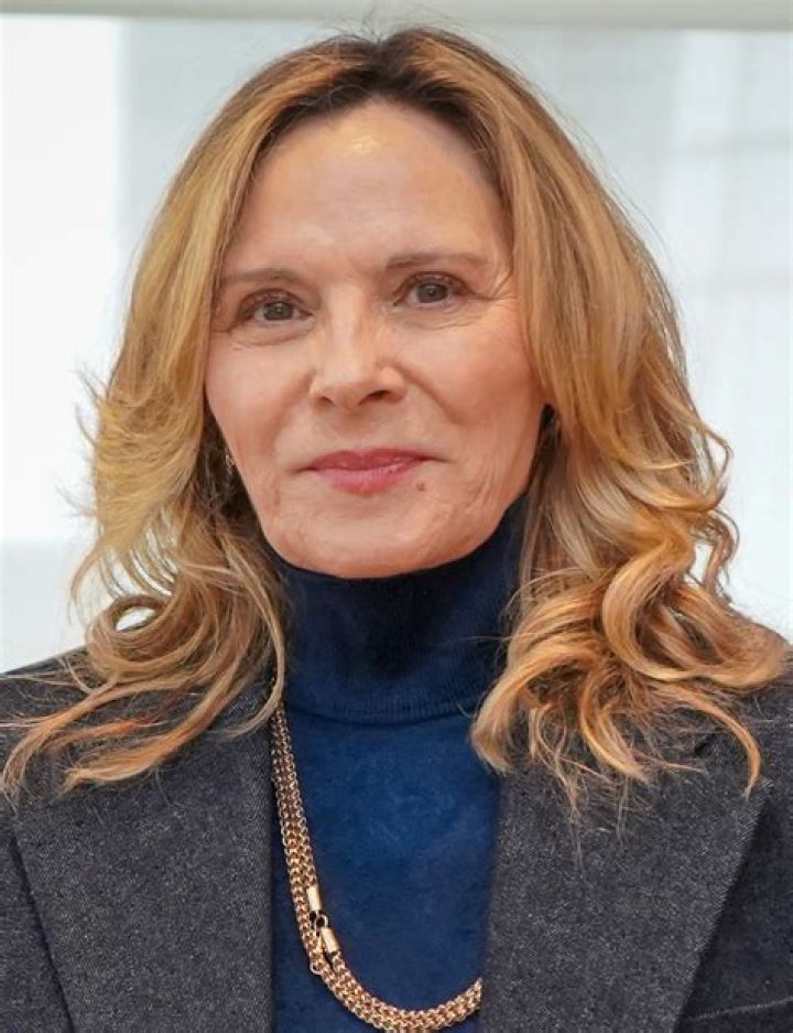 Unveiling The Enigma Of Kim Cattrall's Stature: Height And Beyond