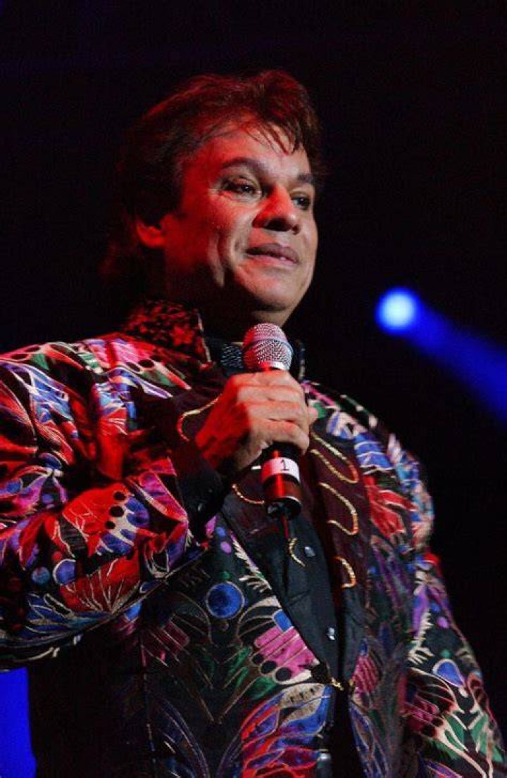 Unveiling The Life Of Juan Gabriel's Mother: A Deep Dive Into Her Legacy
