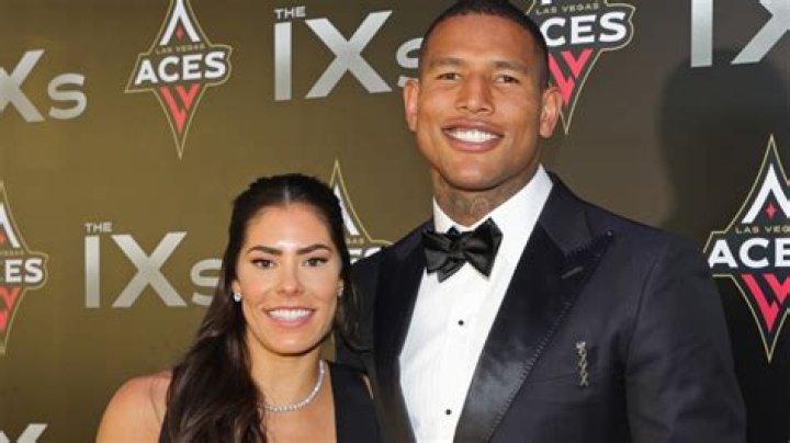 Unveiling The Mystery: Darren Waller's Wife Revealed