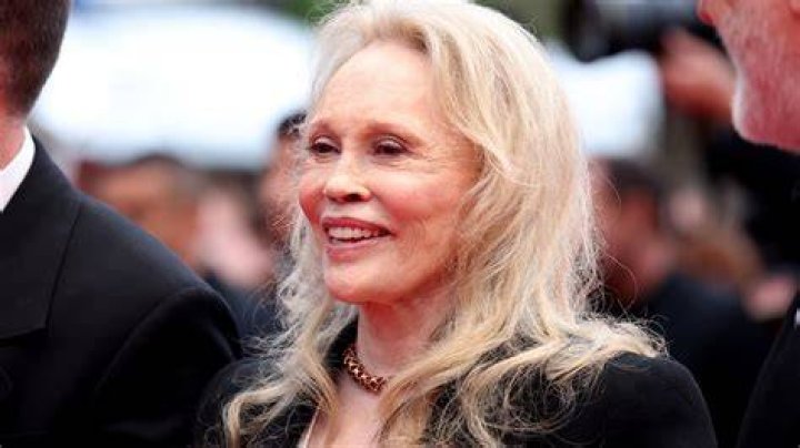 Unveiling The Personal Journey: Faye Dunaway's Spouses