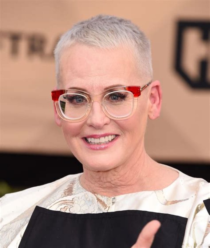 Unveiling The Private World Of Lori Petty: Marriage, Divorce, And Personal Choices