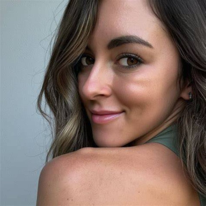 Unveiling The Truth: "Yololary OnlyFans Leak"