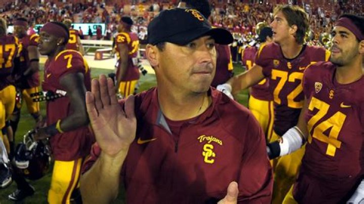 USC coach Steve Sarkisian apologizes for his behavior, 'inappropriate