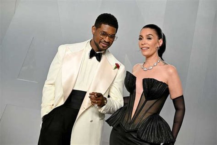 Usher Raymond III wife