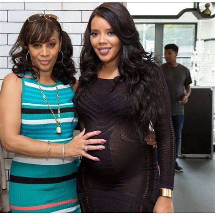 Vanessa Simmons' Birth: A Timeline Of Notable Moments