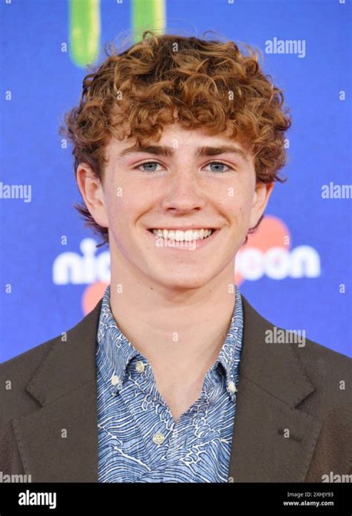 What Grade Is Walker Scobell In 2024