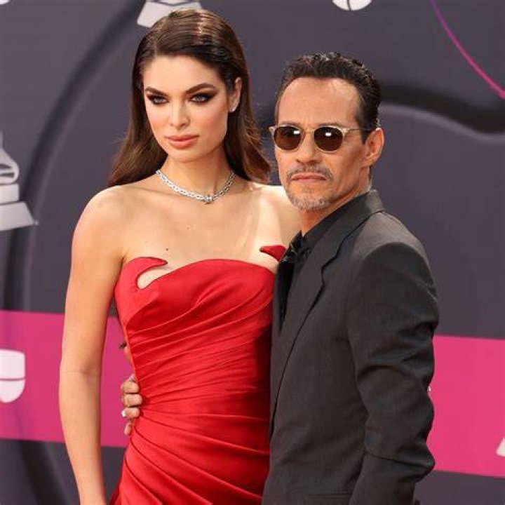 What Is Marc Anthony & Nadia Ferreira&rsquo;s Age Gap? His New Wife is 3