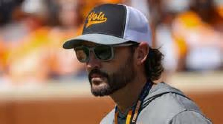 Where Does Tennessee Baseball Coach Tony Vitello Reside?