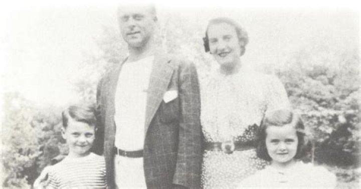 Who Are Charles Osgood Children? Meet His 5 Children Celebily