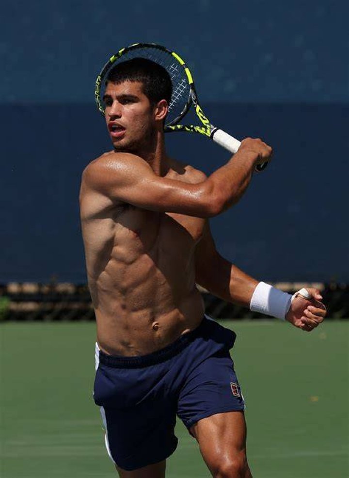 Who is Carlos Alcaraz&rsquo;s girlfriend, Maria Gonzalez? FirstSportz