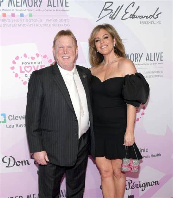 Who Is Carol Davis? The Inspiring Wife Behind Mark Davis