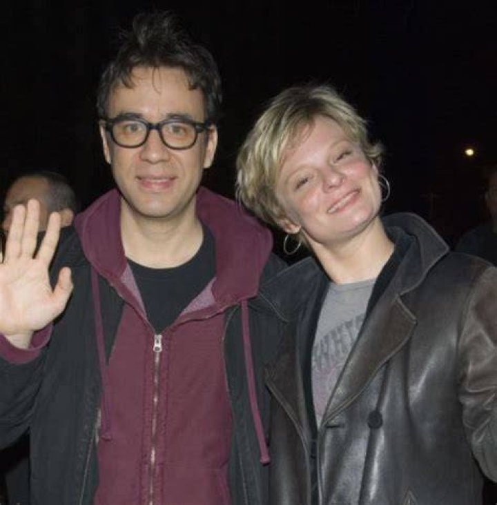 Who is Fred Armisen wife Sally Timms?