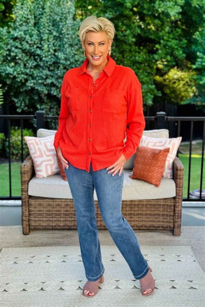 Who is Kim Gravel Dating Now ·