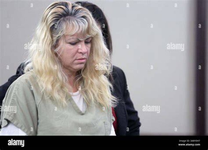 Who Is Laura Lee Day? Killer Stepmom Drowned The 6 Years Old Stepson Taylor Syring To Death