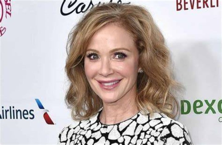 Who Is Lauren Holly? Wiki, Age, Height, Net Worth, Husband, Kids