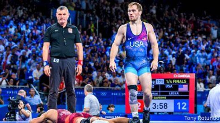 Who Is Spencer Lee Married To?