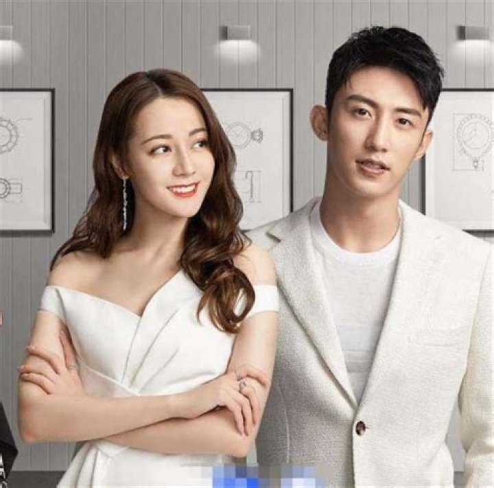 Who's Dilraba Dilmurat Dating? Her Boyfriend And Relationship History