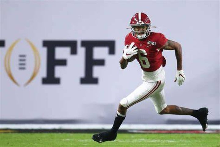 Will DeVonta Smiths 166-pound weigh-in turn teams off? ·