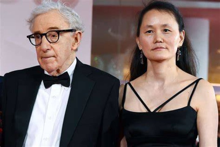 Woody Allen's Wife: A Compelling Look At His Marriages